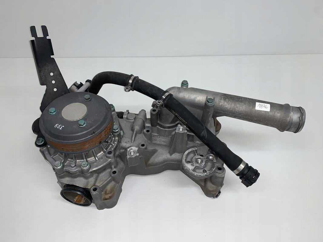 OBUDOWA POMPY WODY MAN TGX TGS EURO 6 D2676 - Pompa wody do Samochodów ciężarowych: zdjęcie 1 OBUDOWA POMPY WODY MAN TGX TGS EURO 6 D2676 - Pompa wody do Samochodów ciężarowych: zdjęcie 1