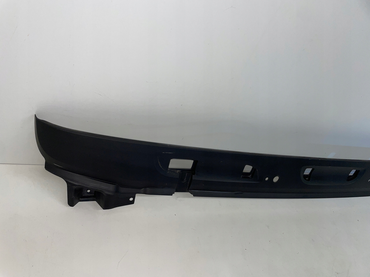 PODSZYBIE DAF MASKOWNICA OSŁONA DAF XF EURO 6 1940691 - Szyba czołowa do Samochodów ciężarowych: zdjęcie 2 PODSZYBIE DAF MASKOWNICA OSŁONA DAF XF EURO 6 1940691 - Szyba czołowa do Samochodów ciężarowych: zdjęcie 2