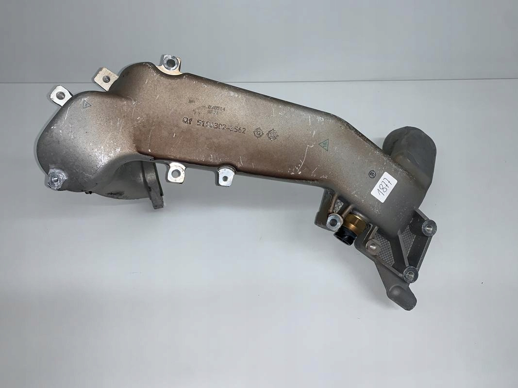 RURA KOLEKTOR PŁYNU MAN TGX TGS EURO 6 - Silnik i części do Samochodów ciężarowych: zdjęcie 2 RURA KOLEKTOR PŁYNU MAN TGX TGS EURO 6 - Silnik i części do Samochodów ciężarowych: zdjęcie 2