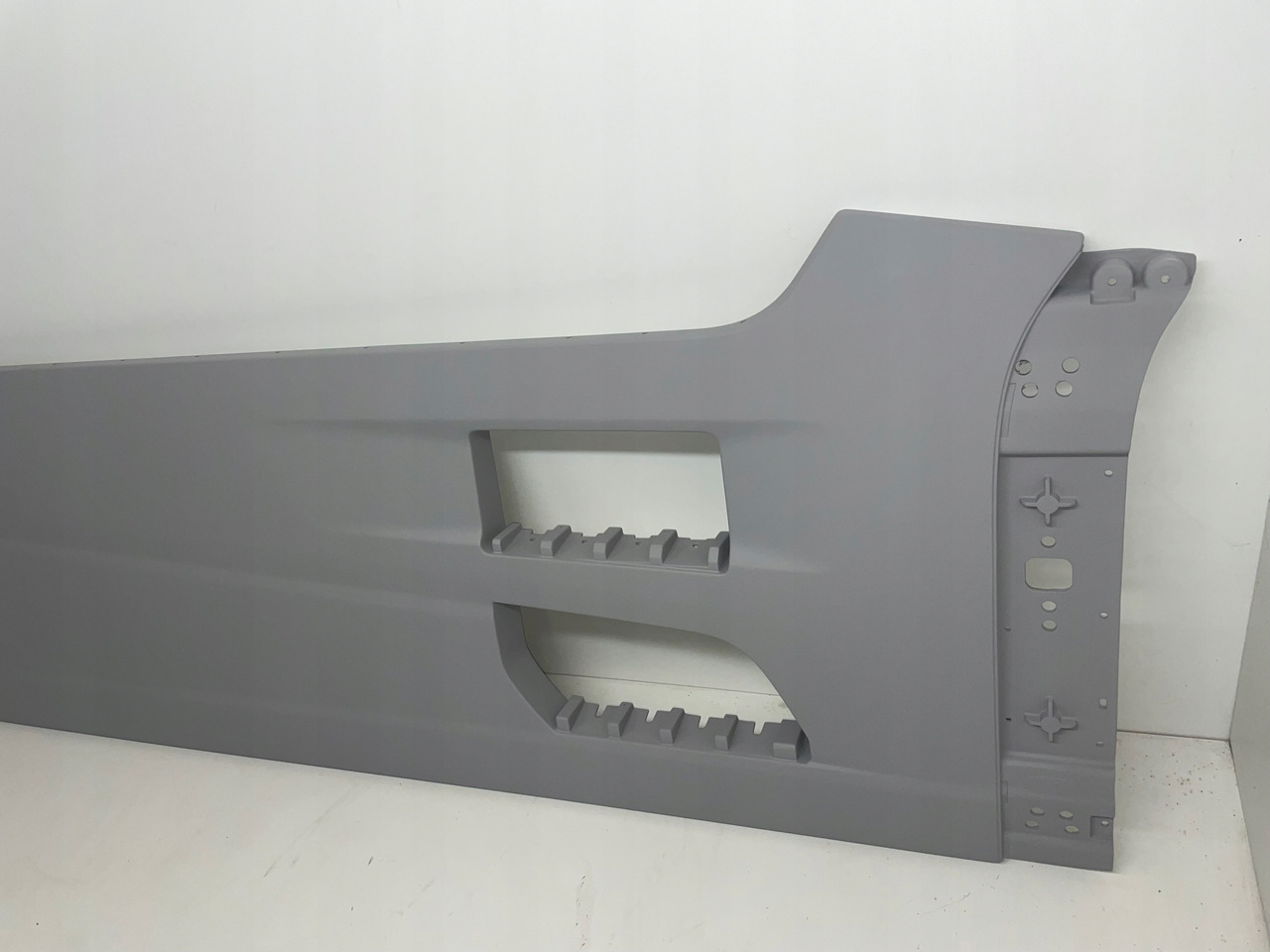 ZABUDOWA MIĘDZYOSIOWA SPOILER FORD F-MAX F MAX - Aerodynamika/ Spojler do Samochodów ciężarowych: zdjęcie 3 ZABUDOWA MIĘDZYOSIOWA SPOILER FORD F-MAX F MAX - Aerodynamika/ Spojler do Samochodów ciężarowych: zdjęcie 3