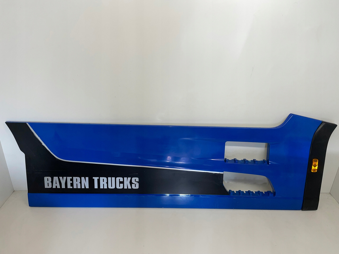 ZABUDOWA MIĘDZYOSIOWA SPOILER FORD F-MAX F MAX - Aerodynamika/ Spojler do Samochodów ciężarowych: zdjęcie 1 ZABUDOWA MIĘDZYOSIOWA SPOILER FORD F-MAX F MAX - Aerodynamika/ Spojler do Samochodów ciężarowych: zdjęcie 1