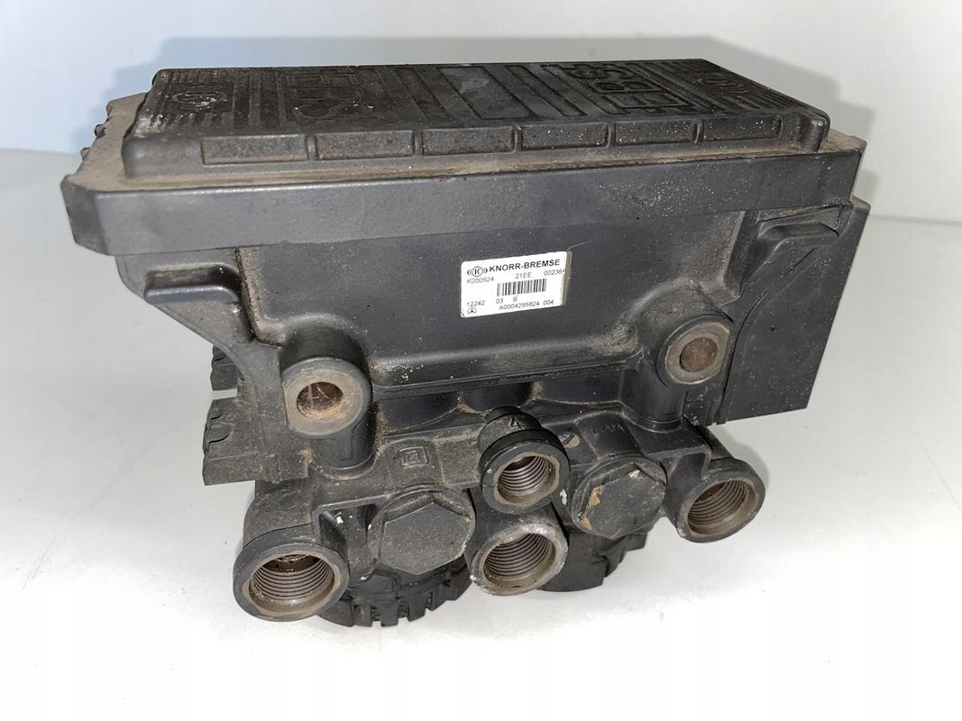 ZAWÓR MODULATOR HAMULCOWY EBS ACTROS MP 4 - Zawór hamulcowy do Samochodów ciężarowych: zdjęcie 1 ZAWÓR MODULATOR HAMULCOWY EBS ACTROS MP 4 - Zawór hamulcowy do Samochodów ciężarowych: zdjęcie 1