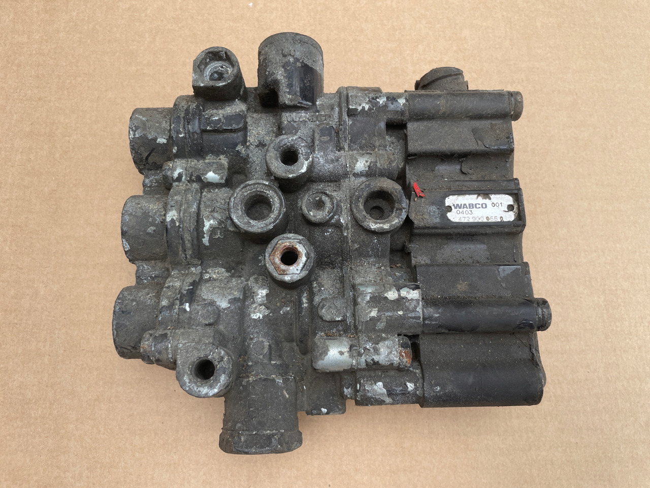 ZAWÓR PODUSZEK ECAS MAN TGA TGX TGS 4729000570 - Zawieszenie pneumatyczne do Samochodów ciężarowych: zdjęcie 3 ZAWÓR PODUSZEK ECAS MAN TGA TGX TGS 4729000570 - Zawieszenie pneumatyczne do Samochodów ciężarowych: zdjęcie 3