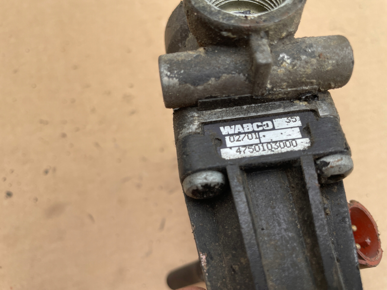 ZAWÓR REDUKCUJNY REDUKTOR CIŚNIENIA MAN TGA TGX TGS 4750103000 - Zawieszenie pneumatyczne do Samochodów ciężarowych: zdjęcie 3 ZAWÓR REDUKCUJNY REDUKTOR CIŚNIENIA MAN TGA TGX TGS 4750103000 - Zawieszenie pneumatyczne do Samochodów ciężarowych: zdjęcie 3