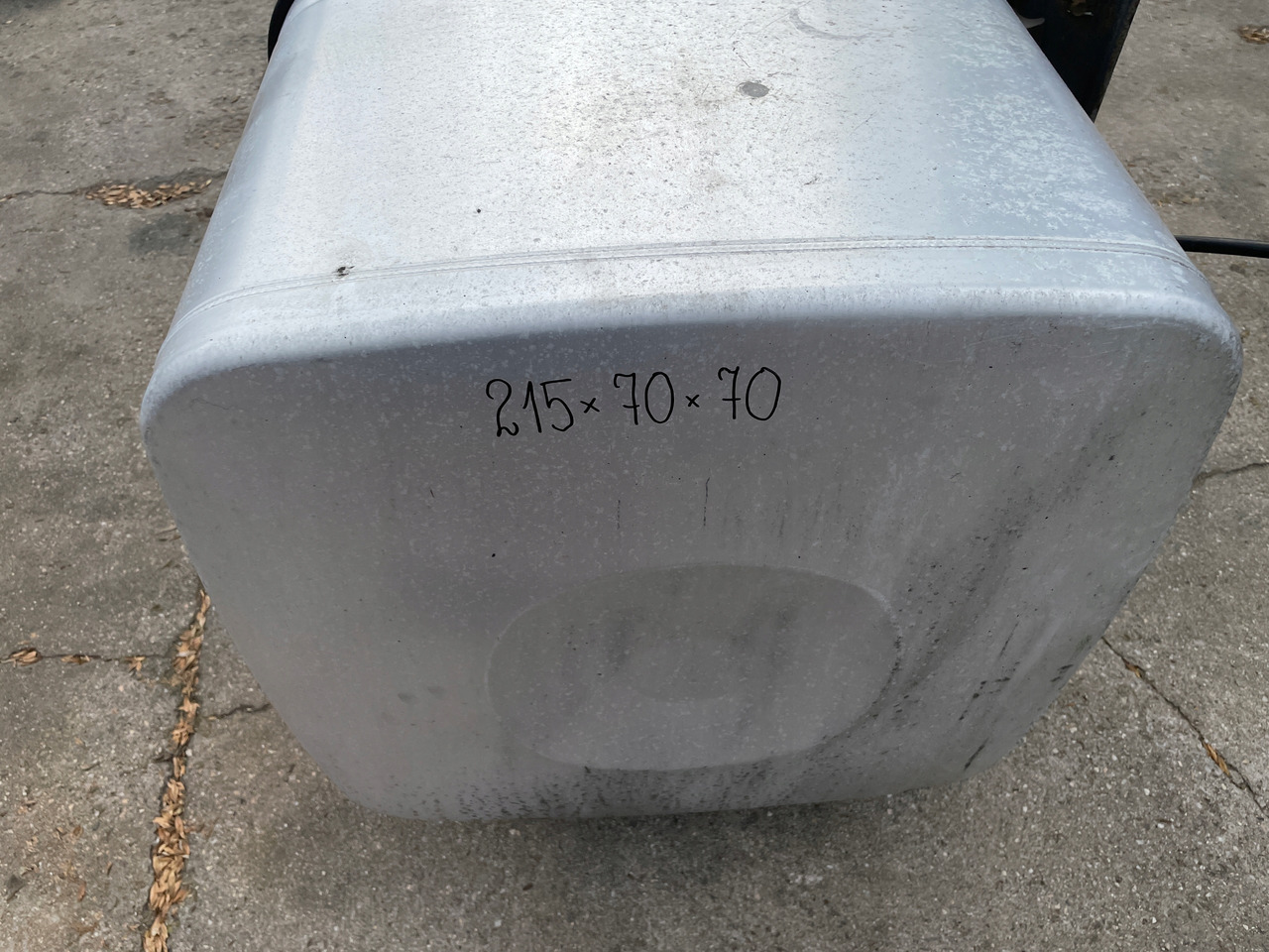 ZBIORNIK PALIWA MAN TGX TGS TGX3 TG3 910 L 81122016846 - Zbiornik paliwa do Samochodów ciężarowych: zdjęcie 4 ZBIORNIK PALIWA MAN TGX TGS TGX3 TG3 910 L 81122016846 - Zbiornik paliwa do Samochodów ciężarowych: zdjęcie 4