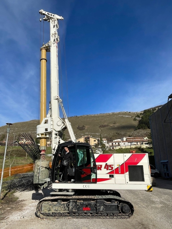 Mait HR45 NOLEGGIO - RENTAL - Kafar: zdjęcie 1 Mait HR45 NOLEGGIO - RENTAL - Kafar: zdjęcie 1