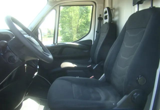 Dostawczy kontener Iveco DAILY 70 C 18 3.0TDI 5.45M WINDA 1000KG: zdjęcie 14 Dostawczy kontener Iveco DAILY 70 C 18 3.0TDI 5.45M WINDA 1000KG: zdjęcie 14