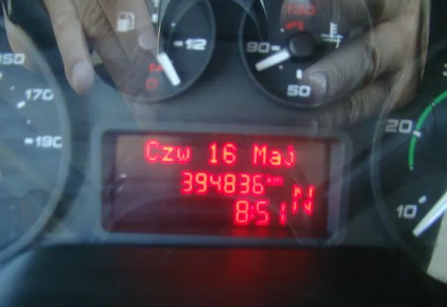 Dostawczy kontener Iveco DAILY 70 C 18 3.0TDI 5.45M WINDA 1000KG: zdjęcie 17 Dostawczy kontener Iveco DAILY 70 C 18 3.0TDI 5.45M WINDA 1000KG: zdjęcie 17