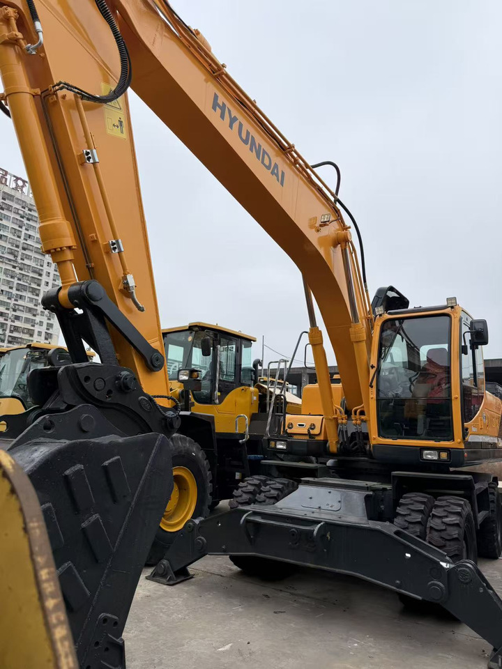 HYUNDAI R210W-9S - Koparka kołowa: zdjęcie 3 HYUNDAI R210W-9S - Koparka kołowa: zdjęcie 3