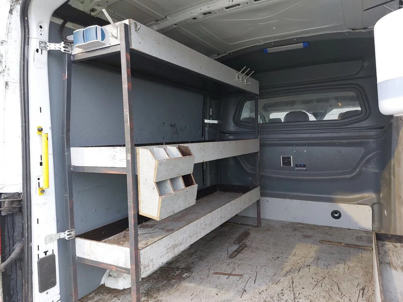 Ford Transit Clima Cruise Imperial Navi Parkingsensors Camera Towbar Euro6 2018 - Furgon: zdjęcie 5 Ford Transit Clima Cruise Imperial Navi Parkingsensors Camera Towbar Euro6 2018 - Furgon: zdjęcie 5