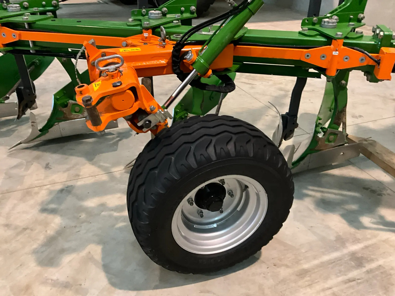 Amazone Teres 300V - Pług: zdjęcie 3 Amazone Teres 300V - Pług: zdjęcie 3