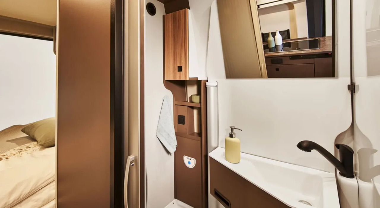 Bürstner B66 C 600 B 66 Voll ausgestattet - Kampervan: zdjęcie 4 Bürstner B66 C 600 B 66 Voll ausgestattet - Kampervan: zdjęcie 4