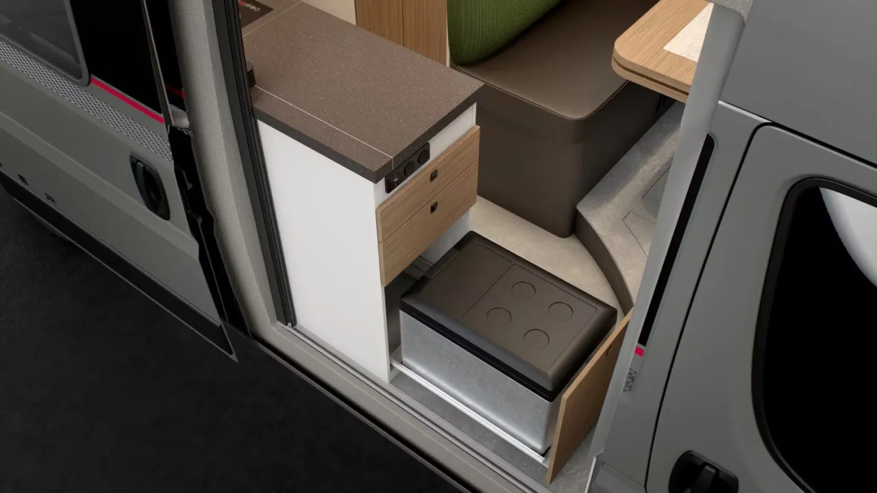 Bürstner Papillon CV neues Modell, Design Paket - Kampervan: zdjęcie 5 Bürstner Papillon CV neues Modell, Design Paket - Kampervan: zdjęcie 5