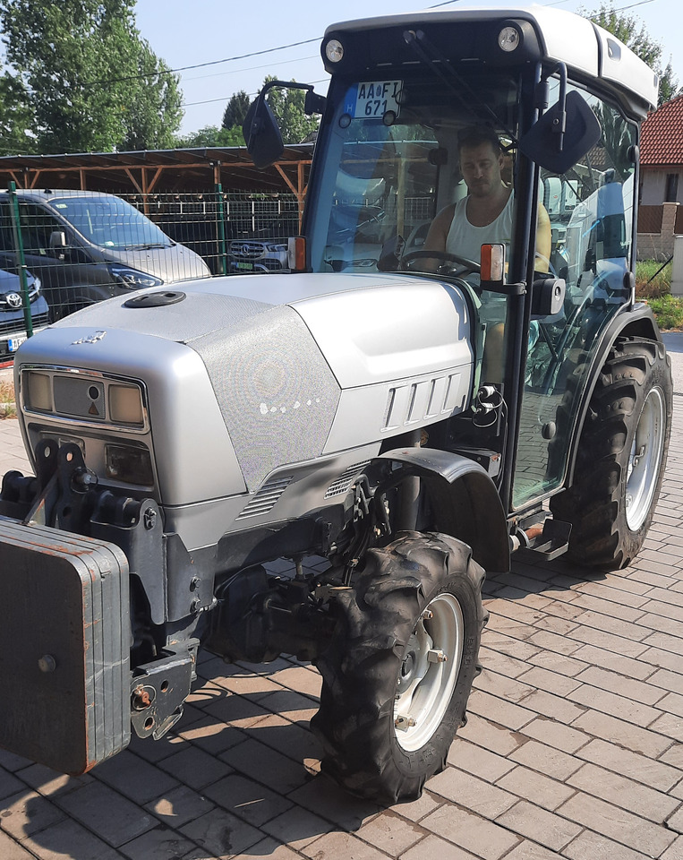 LAMBORGHINI RV90 Automatic - Ciągnik rolniczy: zdjęcie 1 LAMBORGHINI RV90 Automatic - Ciągnik rolniczy: zdjęcie 1