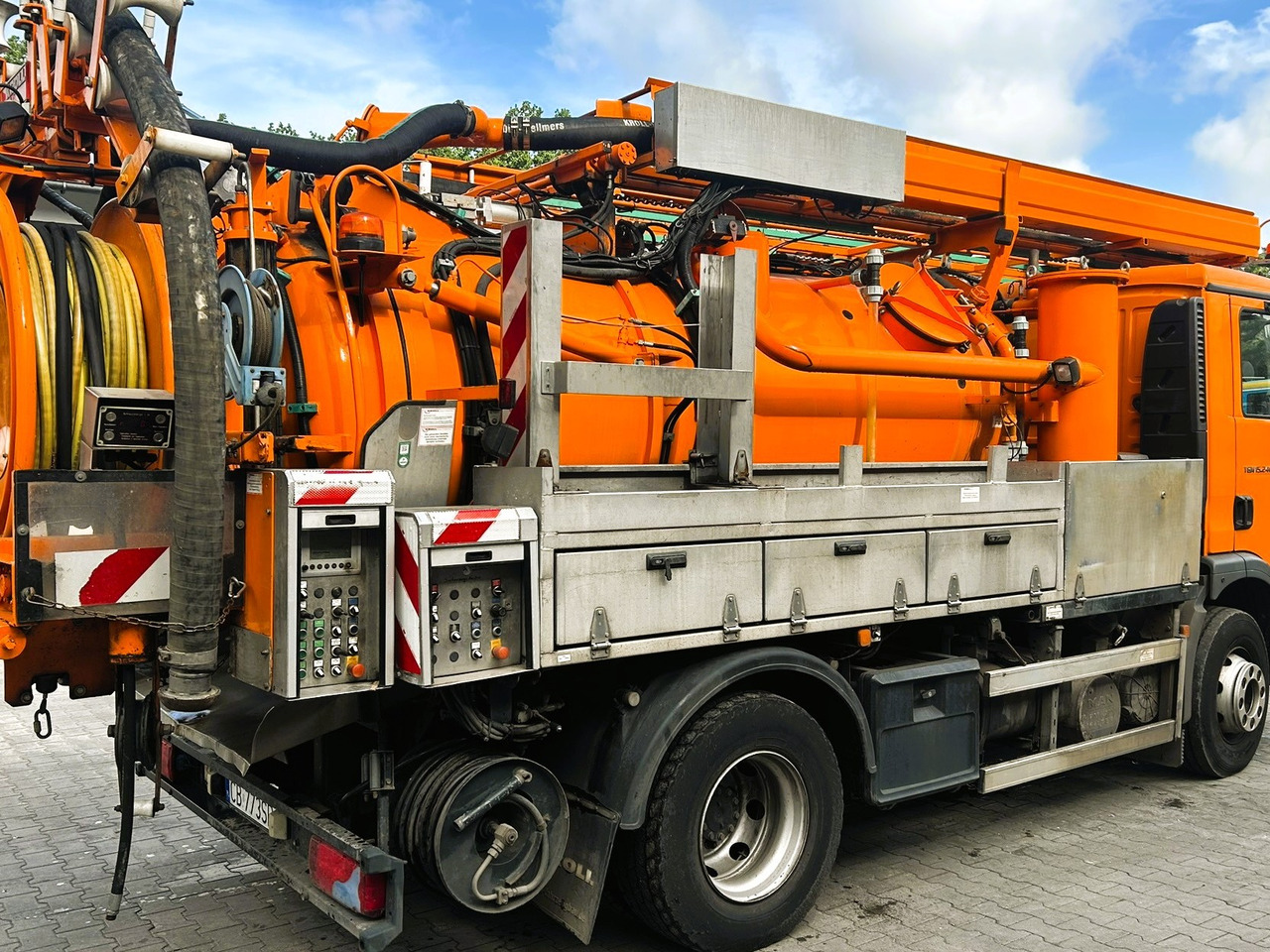 MAN TGM 15.240 - Samochód asenizacyjny: zdjęcie 4 MAN TGM 15.240 - Samochód asenizacyjny: zdjęcie 4