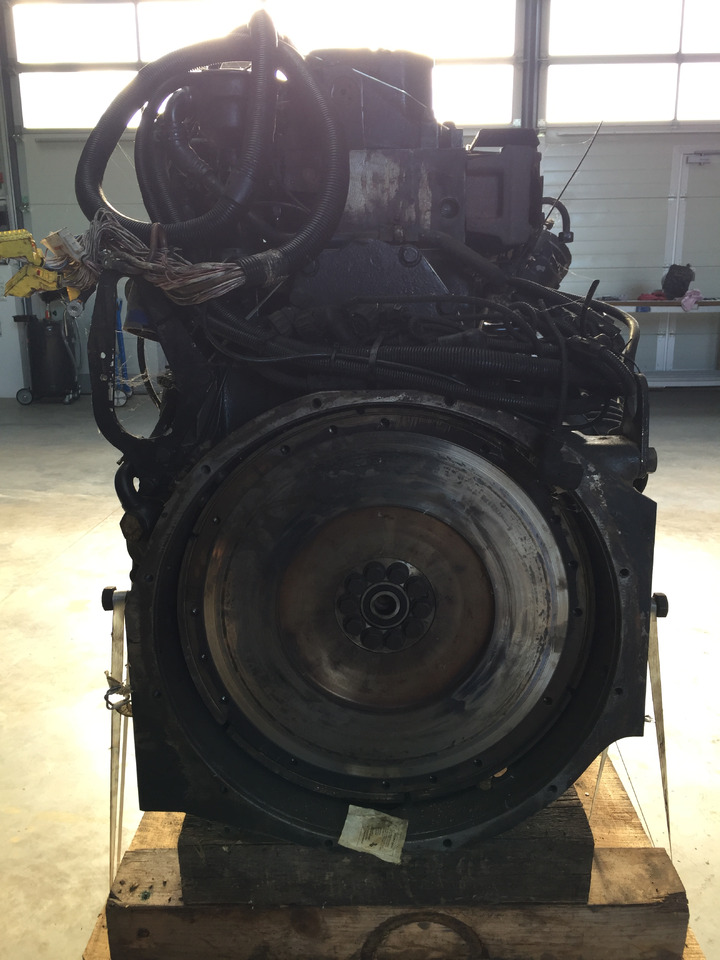 Gebrauchter Motor MAN TGA 26.464, Typ D 2876 LF 04 / 05, Euro 3 - Silnik do Samochodów ciężarowych: zdjęcie 4 Gebrauchter Motor MAN TGA 26.464, Typ D 2876 LF 04 / 05, Euro 3 - Silnik do Samochodów ciężarowych: zdjęcie 4