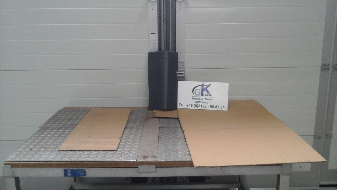 Neuwertige Kotflügelverlängerung MAN TGM / TG3 rechts, Artikel - Nr.: 81.61211 - 0158 - Błotnik do Samochodów ciężarowych: zdjęcie 1 Neuwertige Kotflügelverlängerung MAN TGM / TG3 rechts, Artikel - Nr.: 81.61211 - 0158 - Błotnik do Samochodów ciężarowych: zdjęcie 1