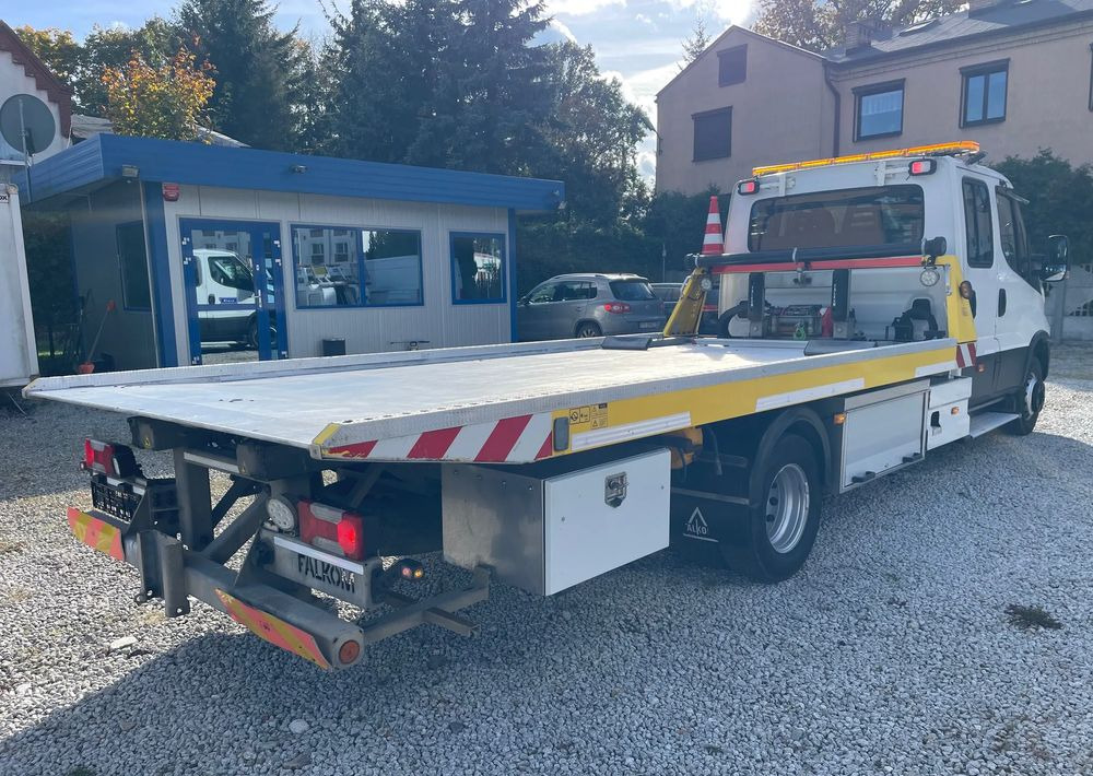 Iveco Daily 70C17 Pomoc drogowa Laweta 2016r - Autolaweta: zdjęcie 5 Iveco Daily 70C17 Pomoc drogowa Laweta 2016r - Autolaweta: zdjęcie 5