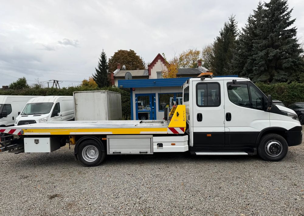 Iveco Daily 70C18 Pomoc drogowa Laweta 2017r Hi-Matic - Autolaweta: zdjęcie 4 Iveco Daily 70C18 Pomoc drogowa Laweta 2017r Hi-Matic - Autolaweta: zdjęcie 4