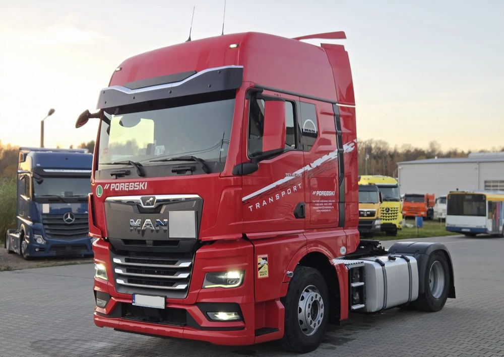 MAN TGX 500/ RETARDER/ KLIMA POSTOJOWA/ AKTYWNY TEMPOMAT ACC/ - Ciągnik siodłowy: zdjęcie 2 MAN TGX 500/ RETARDER/ KLIMA POSTOJOWA/ AKTYWNY TEMPOMAT ACC/ - Ciągnik siodłowy: zdjęcie 2