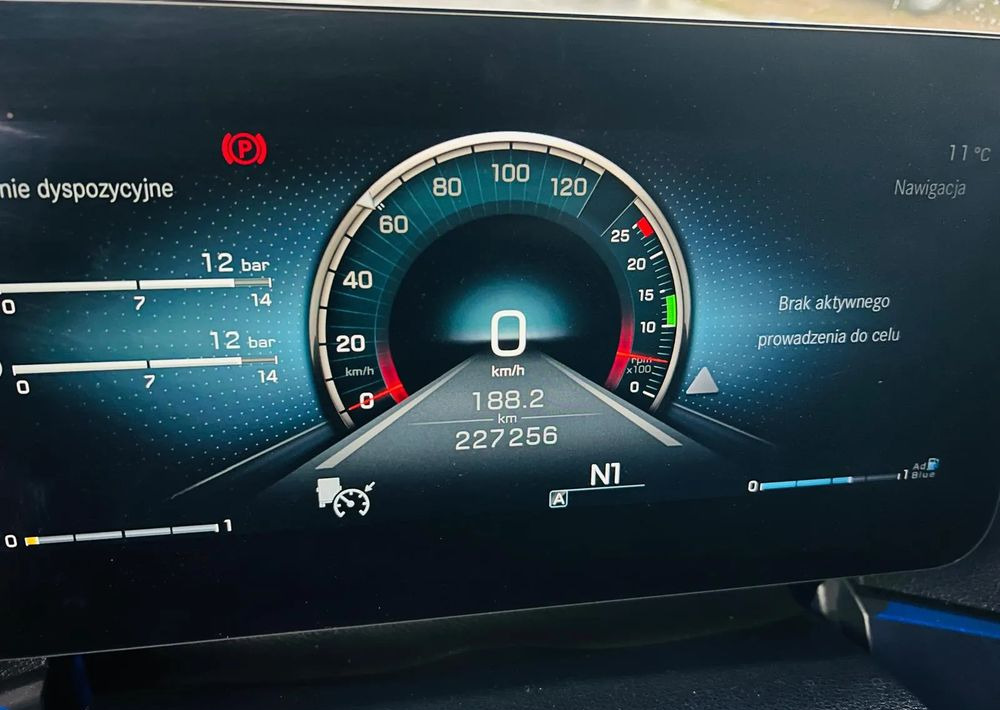 Mercedes-Benz ACTROS 1845 GIGASPACE - Ciągnik siodłowy: zdjęcie 4 Mercedes-Benz ACTROS 1845 GIGASPACE - Ciągnik siodłowy: zdjęcie 4