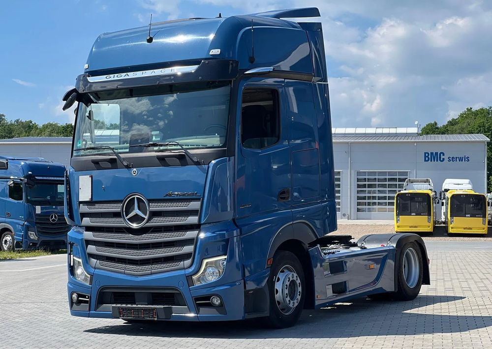 Mercedes-Benz ACTROS 1845 MEGA GIGA SPACE - Ciągnik siodłowy: zdjęcie 2 Mercedes-Benz ACTROS 1845 MEGA GIGA SPACE - Ciągnik siodłowy: zdjęcie 2