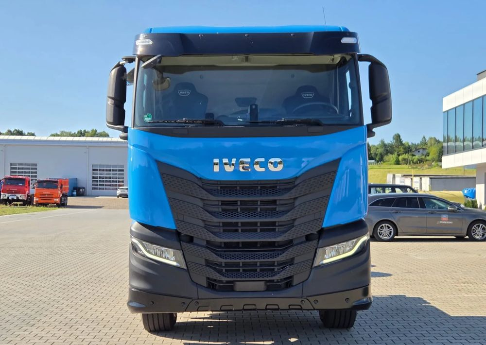 Iveco S-WAY - Samochód ciężarowe pod zabudowę: zdjęcie 2 Iveco S-WAY - Samochód ciężarowe pod zabudowę: zdjęcie 2