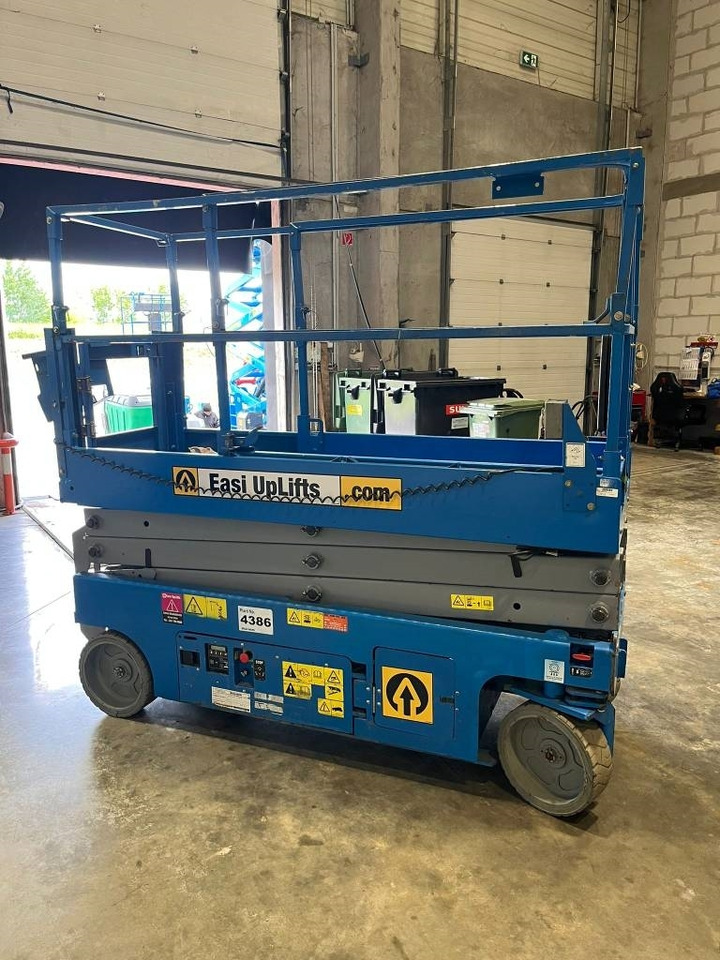 Genie GS 2032 - Podnośnik nożycowy: zdjęcie 4 Genie GS 2032 - Podnośnik nożycowy: zdjęcie 4