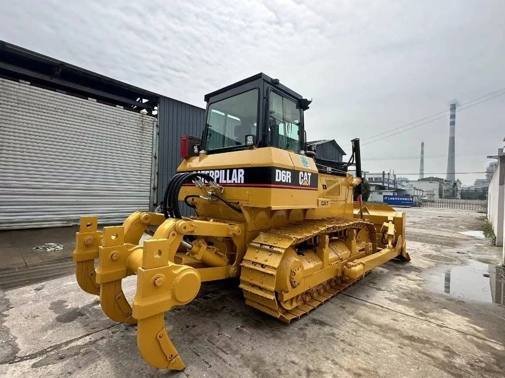 CAT D 6 R - Spycharka: zdjęcie 5 CAT D 6 R - Spycharka: zdjęcie 5