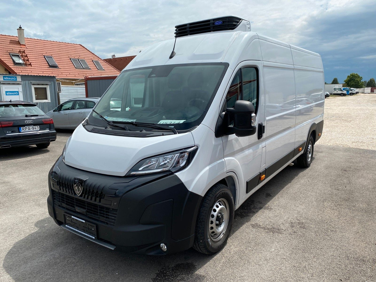 Peugeot Boxer Kasten Hochraum 435 L4H2 BlueHDi 140 Peugeot Boxer Kühlkasten 435 L4H2 BlueHDi 140 - Furgon: zdjęcie 1 Peugeot Boxer Kasten Hochraum 435 L4H2 BlueHDi 140 Peugeot Boxer Kühlkasten 435 L4H2 BlueHDi 140 - Furgon: zdjęcie 1