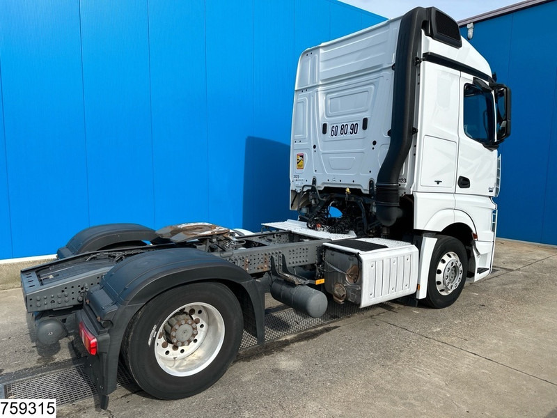Mercedes-Benz Actros 1845 EURO 6, PTO - Ciągnik siodłowy: zdjęcie 2 Mercedes-Benz Actros 1845 EURO 6, PTO - Ciągnik siodłowy: zdjęcie 2