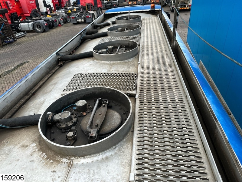 Samochód ciężarowy cysterna MAN TGS 26 320 6X2, EURO 5, ADR, 18.950 Liter, 4 COMP: zdjęcie 13 Samochód ciężarowy cysterna MAN TGS 26 320 6X2, EURO 5, ADR, 18.950 Liter, 4 COMP: zdjęcie 13