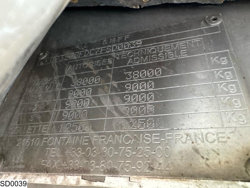 Magyar Chemie 32000 Liter - Naczepa cysterna: zdjęcie 4 Magyar Chemie 32000 Liter - Naczepa cysterna: zdjęcie 4
