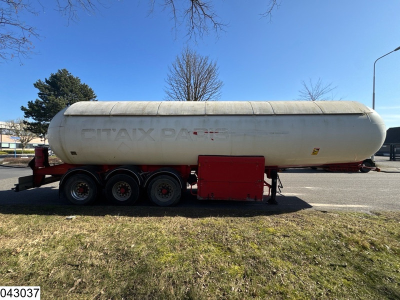 Naczepa cysterna ROBINE Gas 49.021 Liter, LPG GPL Butane gas, 1 Comp: zdjęcie 7 Naczepa cysterna ROBINE Gas 49.021 Liter, LPG GPL Butane gas, 1 Comp: zdjęcie 7