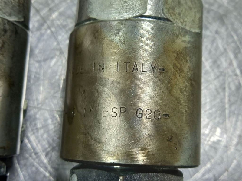 Ahlmann AZ6-4126621C-Rotary coupling/Drehverschraubung - Hydraulika do Maszyn budowlanych: zdjęcie 5 Ahlmann AZ6-4126621C-Rotary coupling/Drehverschraubung - Hydraulika do Maszyn budowlanych: zdjęcie 5