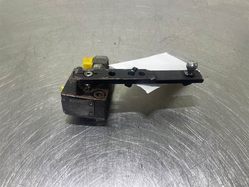 Ahlmann AZ6-4198071A-Valve/Ventile/Ventiel - Hydraulika do Maszyn budowlanych: zdjęcie 3 Ahlmann AZ6-4198071A-Valve/Ventile/Ventiel - Hydraulika do Maszyn budowlanych: zdjęcie 3