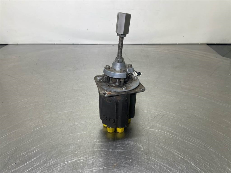 Ahlmann AZ6-4198091A-HRK-20-Servo valve/Servoventil - Hydraulika do Maszyn budowlanych: zdjęcie 1 Ahlmann AZ6-4198091A-HRK-20-Servo valve/Servoventil - Hydraulika do Maszyn budowlanych: zdjęcie 1