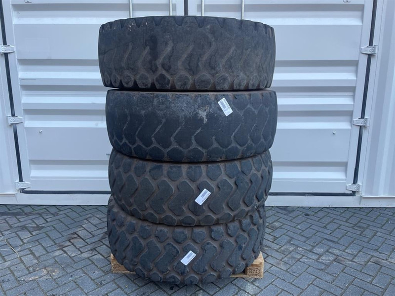 Ahlmann -Michelin 17.5R25-Tire/Reifen/Band - Opony i felgi do Maszyn budowlanych: zdjęcie 1 Ahlmann -Michelin 17.5R25-Tire/Reifen/Band - Opony i felgi do Maszyn budowlanych: zdjęcie 1
