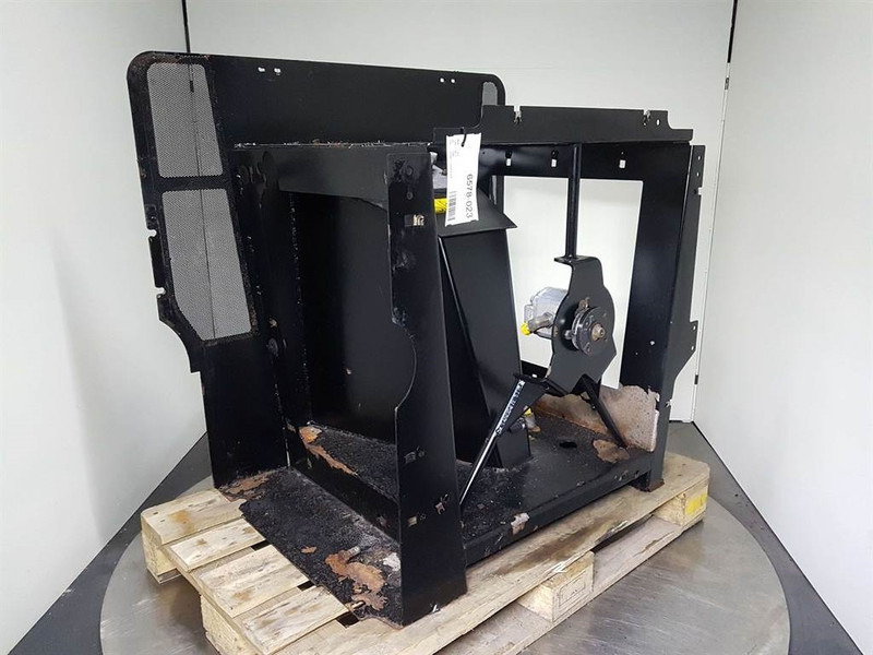 Case 621D-84528083-Tank/Behälter/Reservoir - Hydraulika do Maszyn budowlanych: zdjęcie 2 Case 621D-84528083-Tank/Behälter/Reservoir - Hydraulika do Maszyn budowlanych: zdjęcie 2