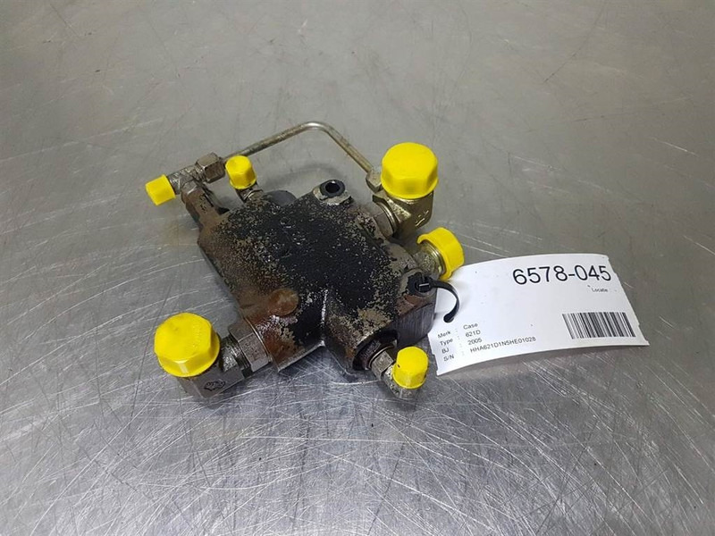 Case 621D-Char-Lynn 6061499002-Valve/Ventile/Ventiel - Hydraulika do Maszyn budowlanych: zdjęcie 1 Case 621D-Char-Lynn 6061499002-Valve/Ventile/Ventiel - Hydraulika do Maszyn budowlanych: zdjęcie 1