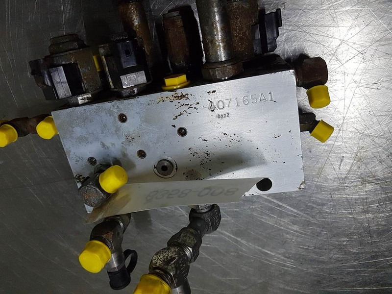 Case 921C-407165A1-Valve/Ventile/Ventiel - Hydraulika do Maszyn budowlanych: zdjęcie 4 Case 921C-407165A1-Valve/Ventile/Ventiel - Hydraulika do Maszyn budowlanych: zdjęcie 4