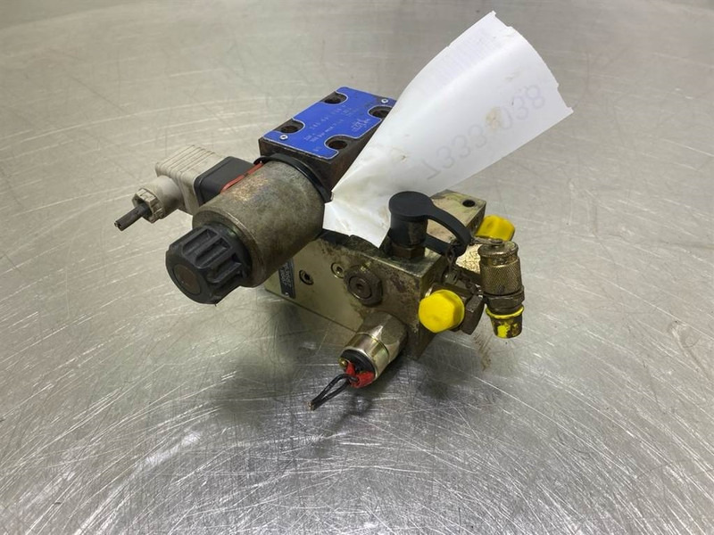 Cat 924G-176-9667-Valve/Ventile/Ventiel - Hydraulika do Maszyn budowlanych: zdjęcie 3 Cat 924G-176-9667-Valve/Ventile/Ventiel - Hydraulika do Maszyn budowlanych: zdjęcie 3