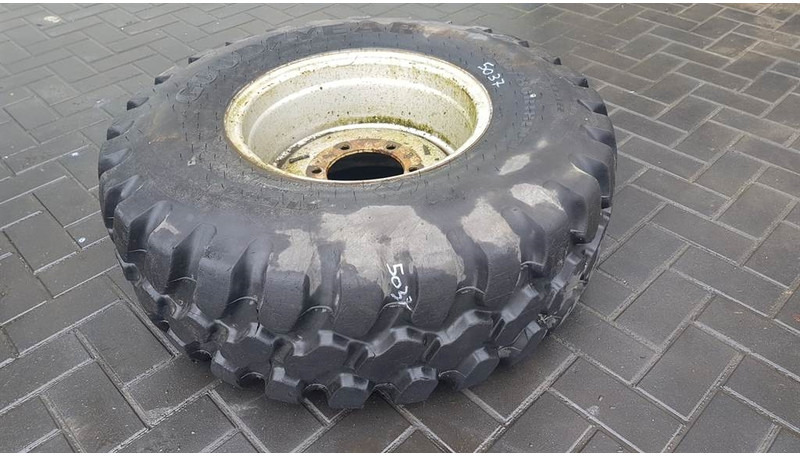 Goodyear 340/80-R18 IND - Tyre/Reifen/Band - Opony i felgi do Maszyn budowlanych: zdjęcie 1 Goodyear 340/80-R18 IND - Tyre/Reifen/Band - Opony i felgi do Maszyn budowlanych: zdjęcie 1