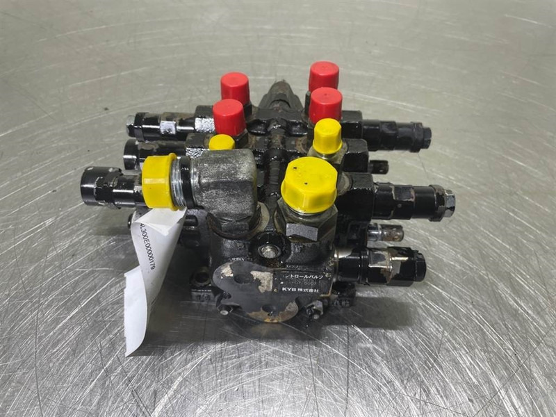 Hitachi ZW95LSD-KYB 00030-30141-Valve/Ventile/Ventiel - Hydraulika do Maszyn budowlanych: zdjęcie 5 Hitachi ZW95LSD-KYB 00030-30141-Valve/Ventile/Ventiel - Hydraulika do Maszyn budowlanych: zdjęcie 5