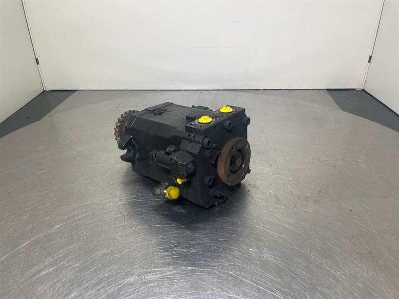 JCB 525-60-Linde-Drive motor/Fahrmotor/Rijmotor - Hydraulika do Maszyn budowlanych: zdjęcie 2 JCB 525-60-Linde-Drive motor/Fahrmotor/Rijmotor - Hydraulika do Maszyn budowlanych: zdjęcie 2