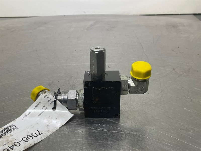 New Holland W110C-Eaton 4997944-001-Valve/Ventile/Ventiel - Hydraulika do Maszyn budowlanych: zdjęcie 2 New Holland W110C-Eaton 4997944-001-Valve/Ventile/Ventiel - Hydraulika do Maszyn budowlanych: zdjęcie 2