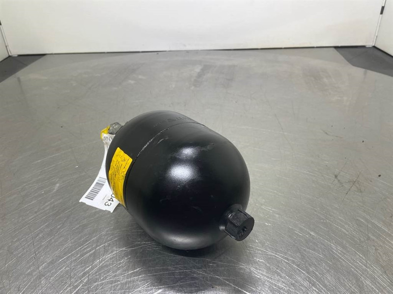 New Holland W110C-Hydac SBO210-2.8E1-Accumulator/Hydrospeicher - Hydraulika do Maszyn budowlanych: zdjęcie 2 New Holland W110C-Hydac SBO210-2.8E1-Accumulator/Hydrospeicher - Hydraulika do Maszyn budowlanych: zdjęcie 2