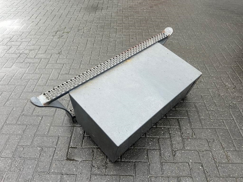 Terex TW150-6105515/6105516-Stair panel/Trittstufen - Rama/ Podwozie do Maszyn budowlanych: zdjęcie 3 Terex TW150-6105515/6105516-Stair panel/Trittstufen - Rama/ Podwozie do Maszyn budowlanych: zdjęcie 3