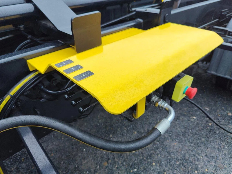 MAN TGL 12.250 with NEW Containersystem / Hooklift JIMECA - Ciężarówka hakowiec: zdjęcie 5 MAN TGL 12.250 with NEW Containersystem / Hooklift JIMECA - Ciężarówka hakowiec: zdjęcie 5