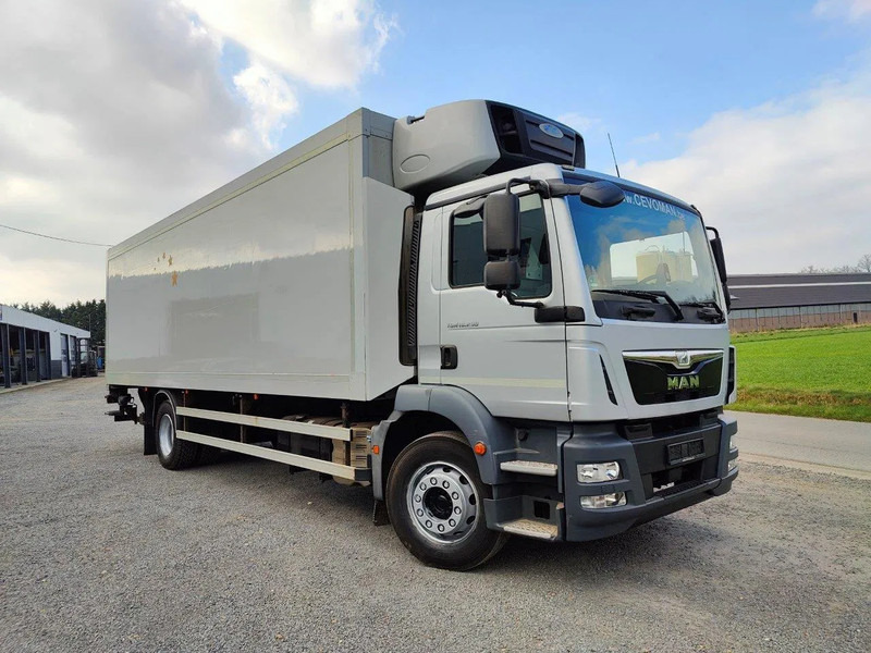 MAN TGM 18.290 Euro 6 Frigo Carrier Supra - Samochód ciężarowy chłodnia: zdjęcie 3 MAN TGM 18.290 Euro 6 Frigo Carrier Supra - Samochód ciężarowy chłodnia: zdjęcie 3